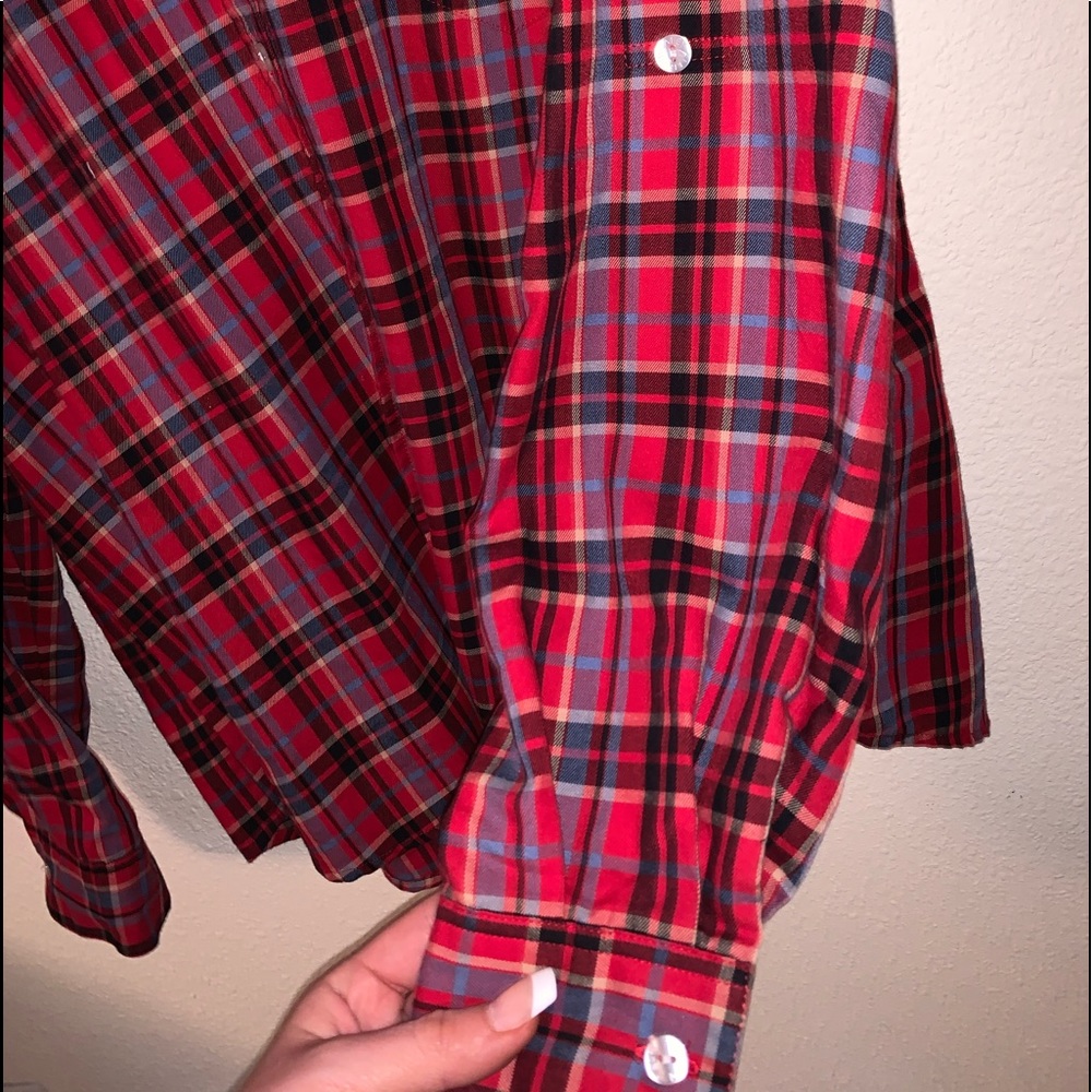 Button down - Picture 3 of 4
